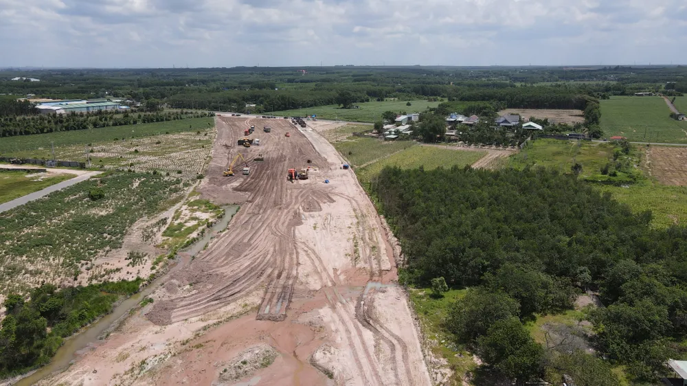 Cao tốc Biên Hòa-Vũng Tàu phía hướng bên tỉnh Đồng Nai vẫn chưa triển khai mặt bằng. Ảnh: KN