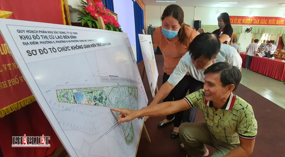 Công bố công khai các quy hoạch để người dân nắm bắt và giám sát thực hiện. Ảnh: TK Cong_bo_quy_hoach.jpg