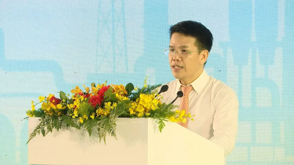 Ông Phạm Văn Phong, Tổng giám đốc PV GAS, phát biểu tại buổi lễ. Ảnh: TK ong-Pham-Van-Phong-TGD-PVGAS.jpg