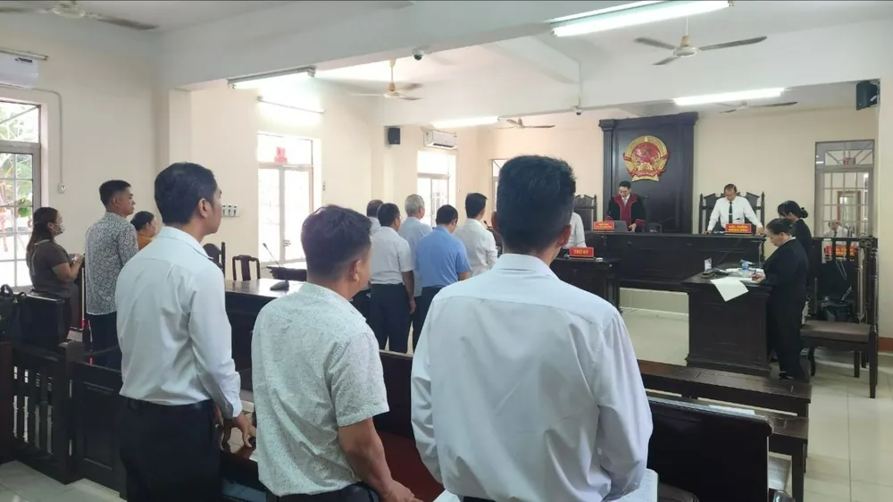 Bà Rịa- Vũng Tàu: Những lý do để trả hồ sơ vụ cán bộ địa chính xã làm hồ sơ cấp đất công cho mẹ vợ