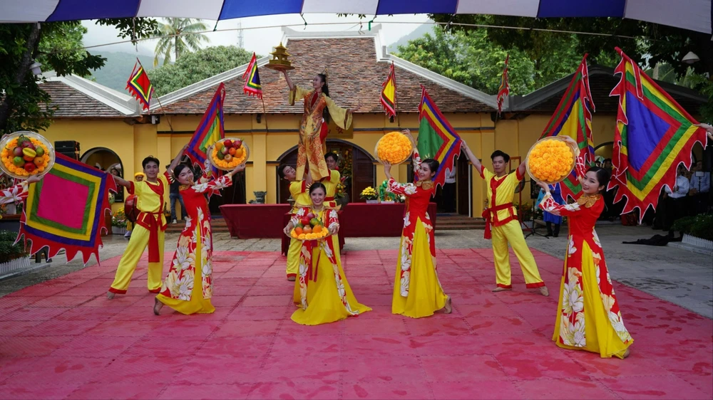 Lễ giỗ bà Phi Yến được tổ chức trang trọng tại Côn Đảo. Ảnh: Mạnh Cường Nhiều hoạt động văn hóa, thể thao tại Lễ Giỗ bà Phi Yến lần thứ 238 tại Côn Đảo