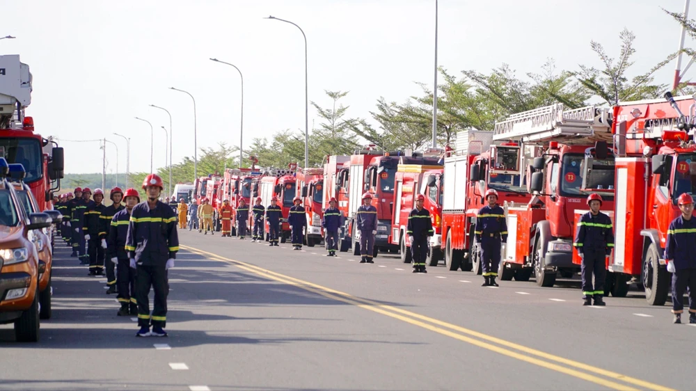Diễn tập chữa cháy tại Nhà máy có kho ngầm chứa khí dầu mỏ hóa lỏng (LPG) lớn nhất Đông Nam Á