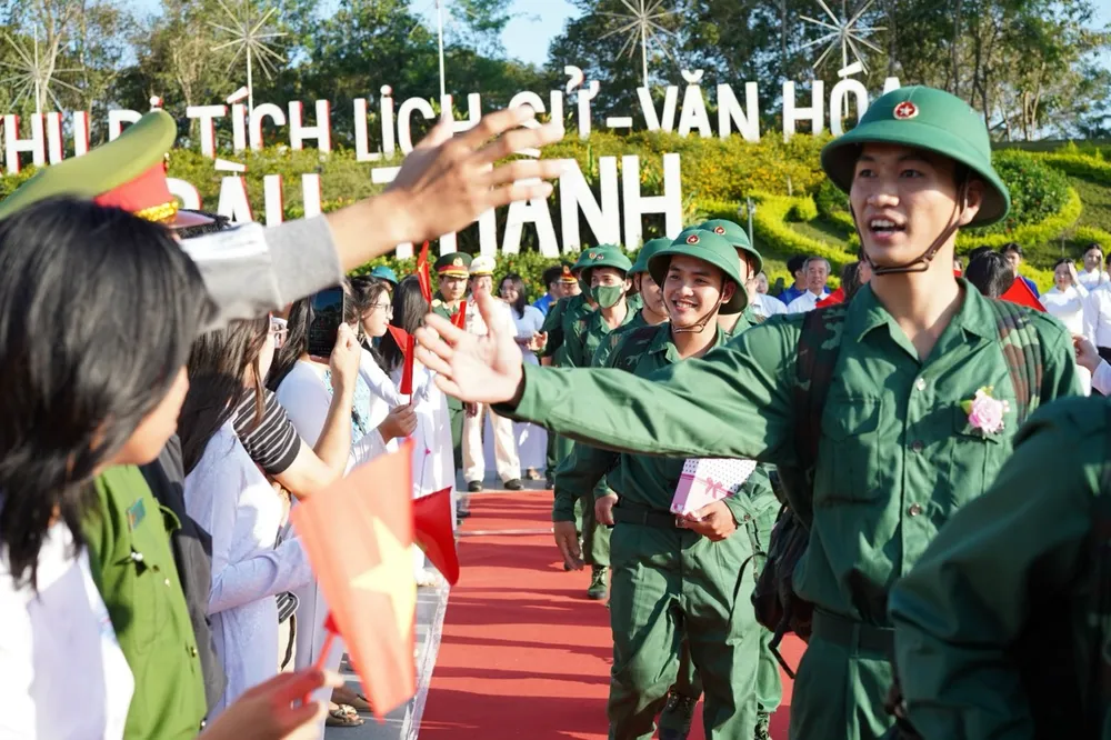 Hơn 1.800 tân binh của Bà Rịa- Vũng Tàu sôi nổi, khí thế lên đường nhập ngũ