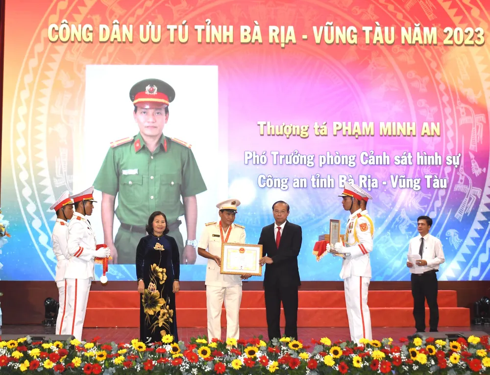 Phó phòng Cảnh sát Hình sự nhận danh hiệu “Công dân ưu tú tỉnh Bà Rịa- Vũng Tàu' năm 2023