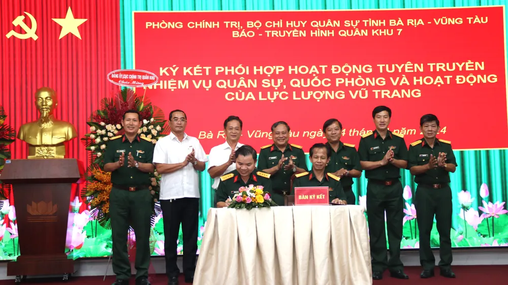 Đẩy mạnh tuyên truyền về lực lượng vũ trang Bà Rịa- Vũng Tàu trên Báo truyền hình Quân khu 7
