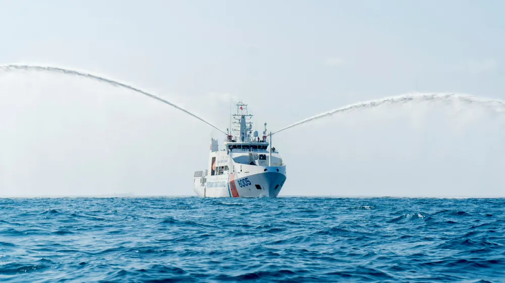 Cảnh sát Biển Việt Nam cùng Lực lượng Bảo vệ bờ biển Ấn Độ diễn tập ứng phó sự cố tràn dầu