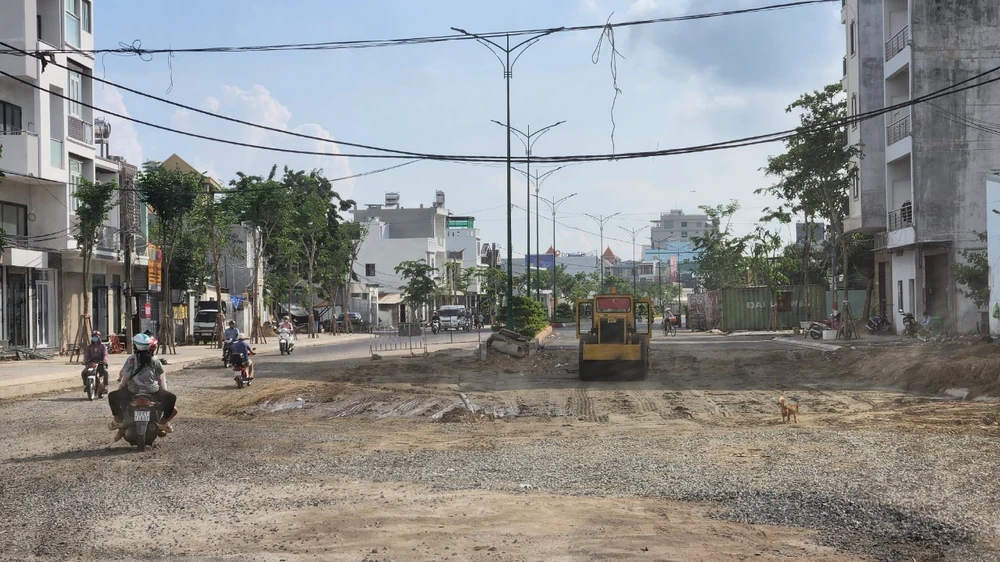 Đường Thống Nhất (nối dài) ở Vũng Tàu thông toàn tuyến sau khi 2 hộ cuối cùng bàn giao mặt bằng
