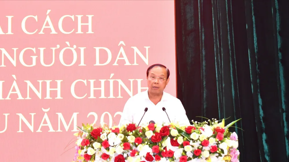 Ông Nguyễn Văn Thọ, Chủ tịch UBND tỉnh Bà Rịa- Vũng Tàu tiếp thu ý kiến các đại biểu, nêu nhiều giải pháp cải cách thủ tục hành chính thời gian tới. Ảnh: HT Ong-Nguyen-Van-Tho.jpg
