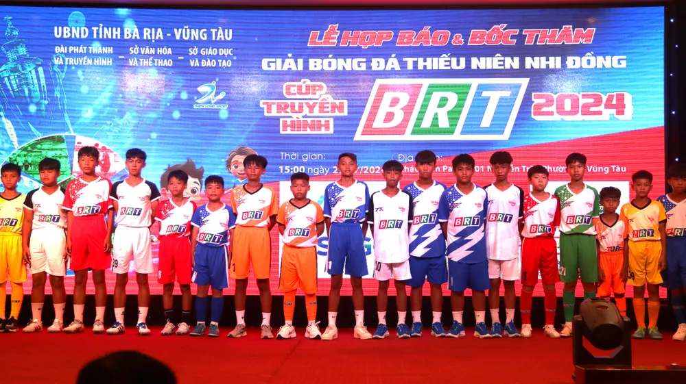 Giới thiệu áo thi đấu của giải Cúp truyền hình BRT năm 2024. Ảnh: TK Cúp-truyen-hinh-BRT-h5.JPG
