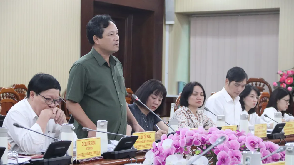 Ông Nguyễn Văn Tiến, Phó Chánh án TAND Tối cao - Trưởng Đoàn kiểm tra, kết luận buổi làm việc. Ảnh: TRÙNG KHÁNH Ong-Nguyen-Van-Tien.JPG