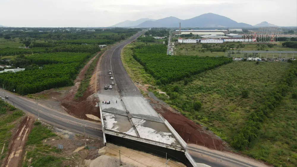 Cao tốc Biên Hòa - Vũng Tàu đoạn hướng về Bà Rịa- Vũng Tàu. Ảnh: KN Bà Rịa- Vũng Tàu tổ chức thi đua đưa cao tốc Biên Hòa - Vũng Tàu “về đích” đúng tiến độ