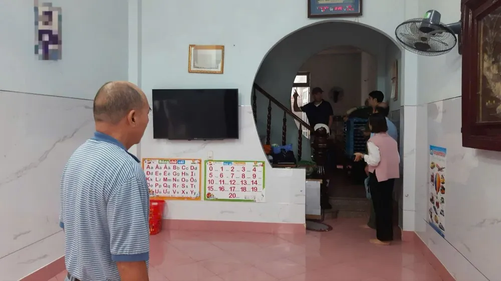 Vũng Tàu: Tạm giữ một phụ nữ để điều tra việc bạo hành trẻ em tại điểm giữ trẻ tại nhà