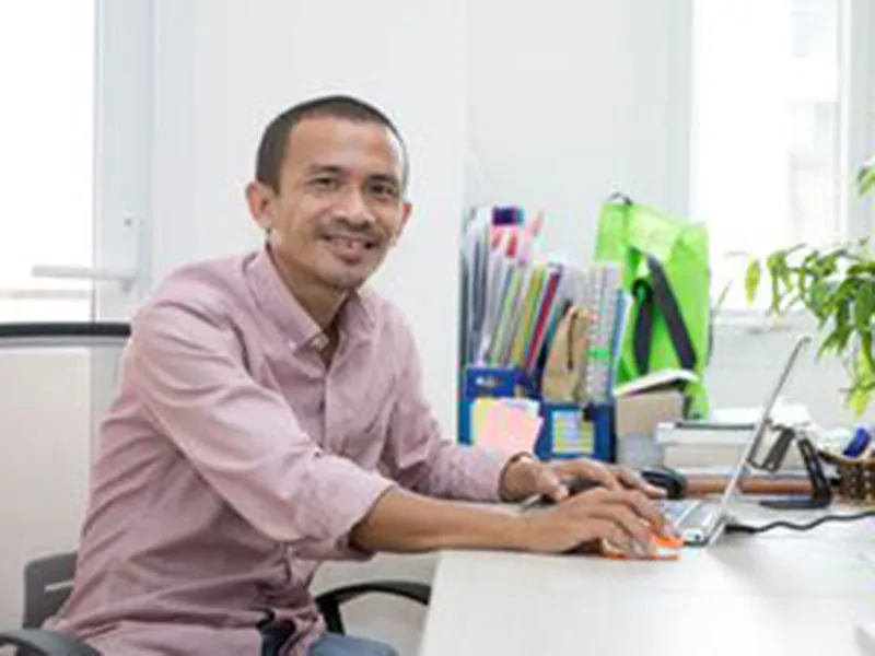 Từ vụ ồn ào của Hoài Linh, nên làm từ thiện như thế nào? ảnh 5