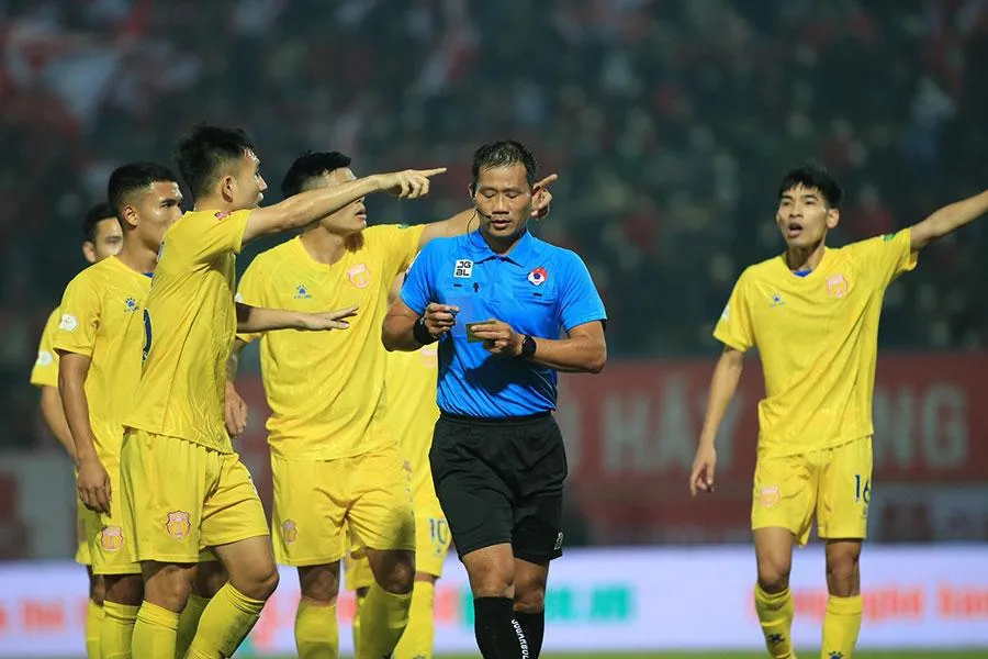 VPF không điều hành trọng tài vì trọng tài do Ban trọng tài chịu trách nhiệm là bộ phận trực thuộc VFF.