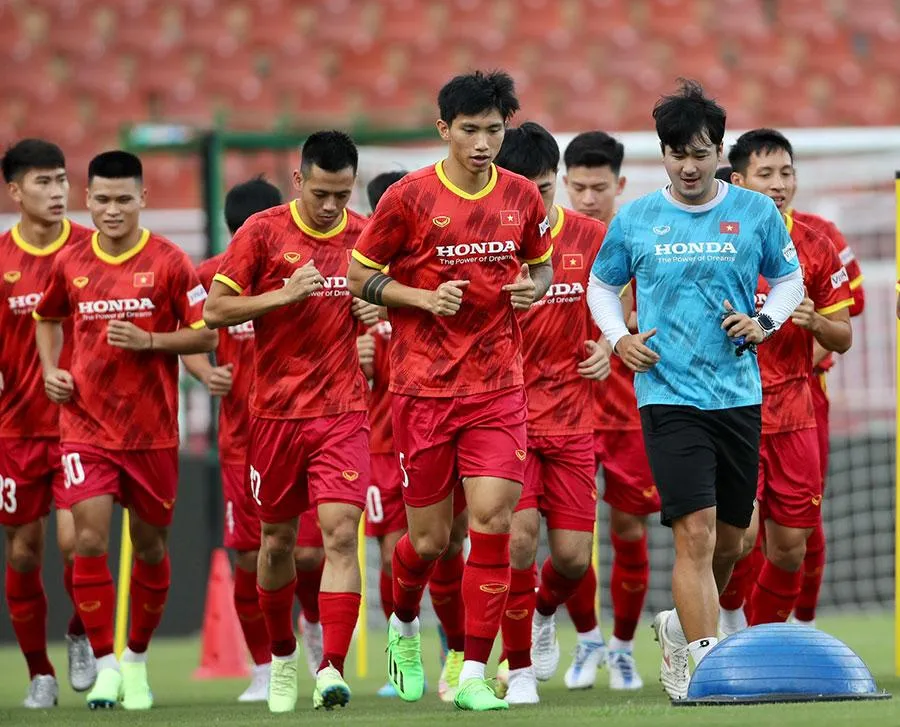 Sẽ là một cuộc duyệt binh mà những trụ cột ngồi dự bị trận gặp Singapore sẽ được tung ra để thể hiện sức mạnh. Ảnh: ANH PHƯƠNG Sẽ là một cuộc duyệt binh mà những trụ cột ngồi dự bị trận gặp Singapore sẽ được tung ra để thể hiện sức mạnh. Ảnh: ANH PHƯƠNG