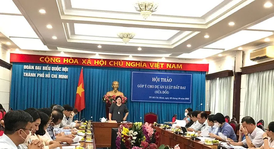 Đoàn đại biểu Quốc hội TP.HCM tổ chức hội thảo góp ý dự thảo Luật Đất đai (sửa đổi). Ảnh: QUỲNH LINH Đoàn đại biểu Quốc hội TP.HCM tổ chức hội thảo góp ý dự thảo Luật Đất đai (sửa đổi). Ảnh: QUỲNH LINH