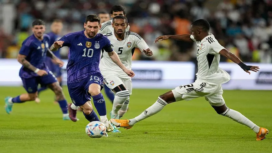 Messi sẽ ra sân và dẫn dắt Argentina ngay trận đầu gặp Saudi Arabia. Ảnh: GETTY IMAGES Messi sẽ ra sân và dẫn dắt Argentina ngay trận đầu gặp Saudi Arabia. Ảnh: GETTY IMAGES