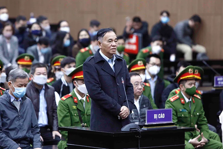 Bị cáo Trần Đình Thành, cựu bí thư Tỉnh ủy Đồng Nai, tại tòa. Ảnh: TTXVN