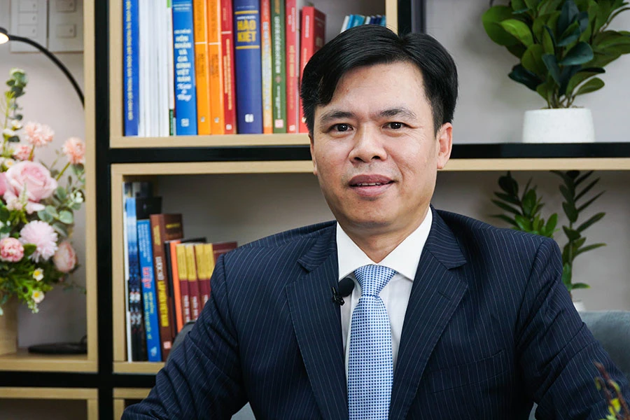 GS-TS ĐỖ VĂN ĐẠI, Trường ĐH Luật TP.HCM