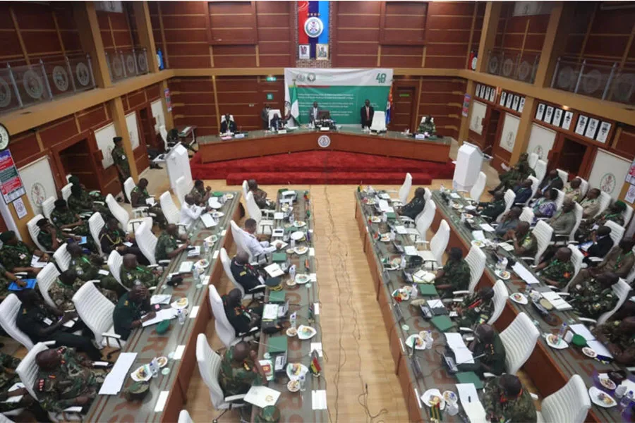 Các bộ trưởng Quốc phòng khối ECOWAS họp tại Abuja (Nigeria) ngày 2-8 thảo luận về khả năng can thiệp vào Niger. Ảnh: AFP