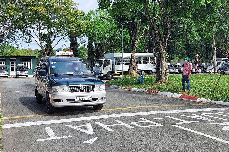Bộ Công an không quản lý đào tạo, sát hạch, cấp giấy phép lái xe mà giữ nguyên như quy định hiện hành. Ảnh: THY NHUNG