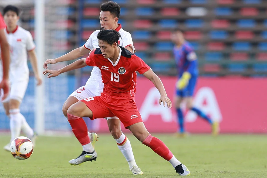 Việt Nam - Indonesia căng thẳng ở cả sân chơi SEA Games gần nhất. Ảnh: ANH PHƯƠNG 15_BAICHINH_VN_Indonesia_Troussier_Shin-Tae-yong_850.jpg