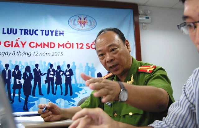 Giao lưu trực tuyến về việc cấp giấy CMND 12 số ảnh 33