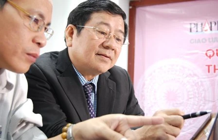 Giao lưu trực tuyến về Quyền sử dụng đất theo Hiến pháp 2013 ảnh 55