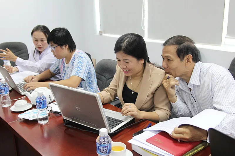 Giao lưu: 'Chính sách đất đai mới và lợi ích của dân' ảnh 16 Giao lưu: 'Chính sách đất đai mới và lợi ích của dân' ảnh 16