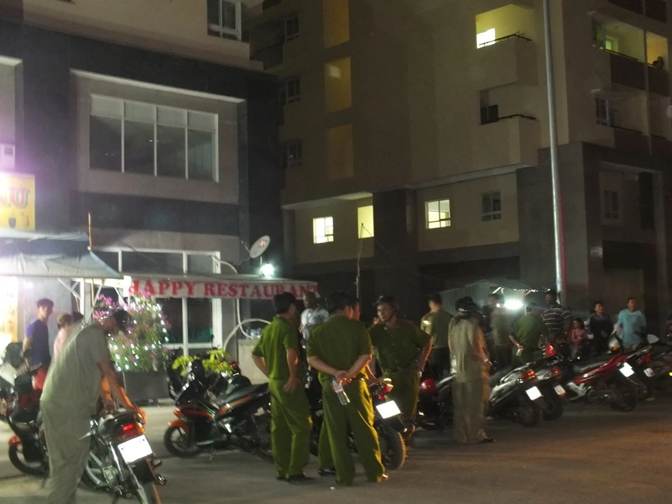 Cảnh sát bố ráp hàng trăm thanh niên gốc Phi ở Sài Gòn ảnh 1