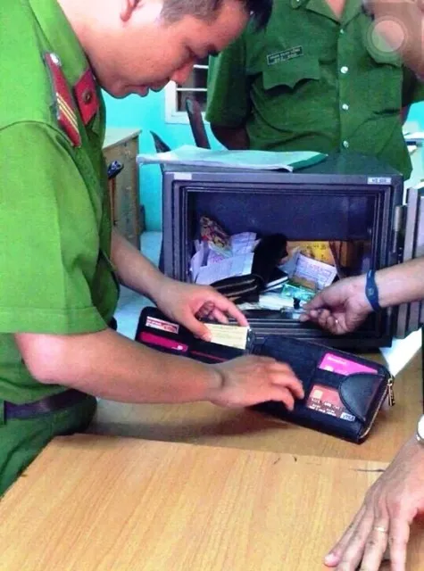 Cuộc rượt đuổi như bão của cảnh sát hình sự bắt kẻ trộm két sắt ảnh 2