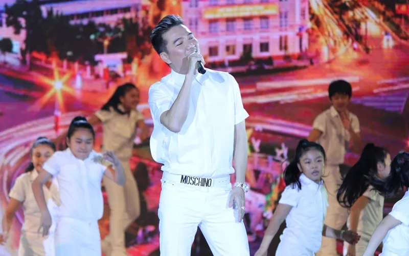 Cùng hát nhớ về ngày tổng tuyển cử đầu tiên Quốc hội Việt Nam ảnh 5 Cùng hát nhớ về ngày tổng tuyển cử đầu tiên Quốc hội Việt Nam ảnh 5