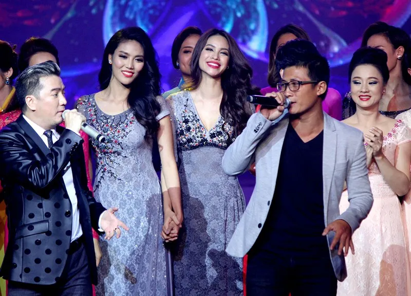 Dàn người đẹp Việt khoe dáng trong 'Chào tuổi 30' báo Thanh Niên ảnh 8