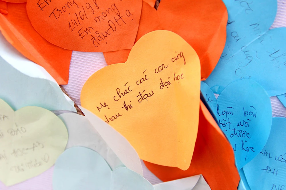 “Mẹ chúc các con đều đậu đại học” ảnh 2