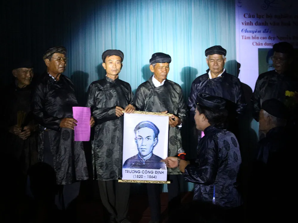 Người trẻ tổ chức đêm tài tử vinh danh cụ Đồ Chiểu ảnh 9 Người trẻ tổ chức đêm tài tử vinh danh cụ Đồ Chiểu ảnh 9