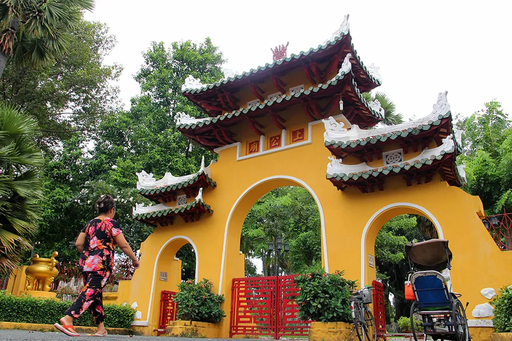 Lăng mộ cổ nằm trên khu đất 'long mạch' ở TP.HCM