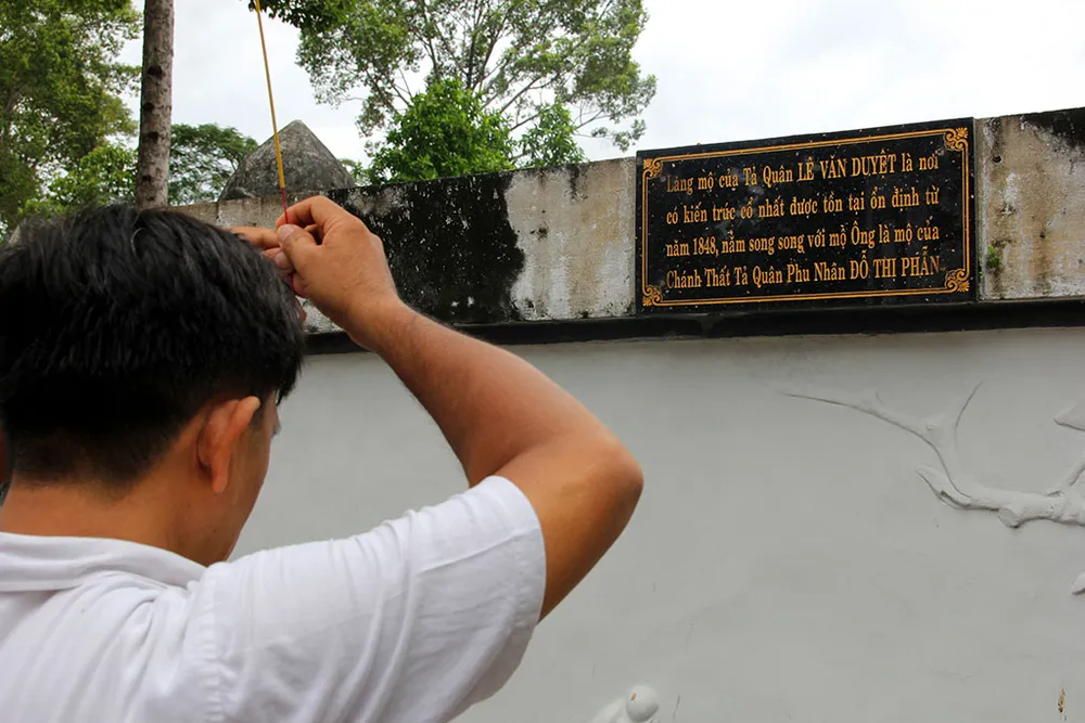 Lăng mộ cổ nằm trên khu đất 'long mạch' ở TP.HCM