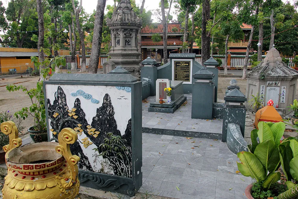  Hai lần di dời ngôi mộ cổ Thượng thư Ngô Nhân Tịnh ảnh 1