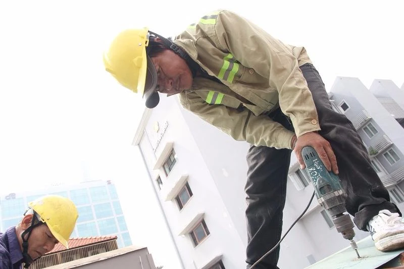 tháo dỡ thương xá tax 4