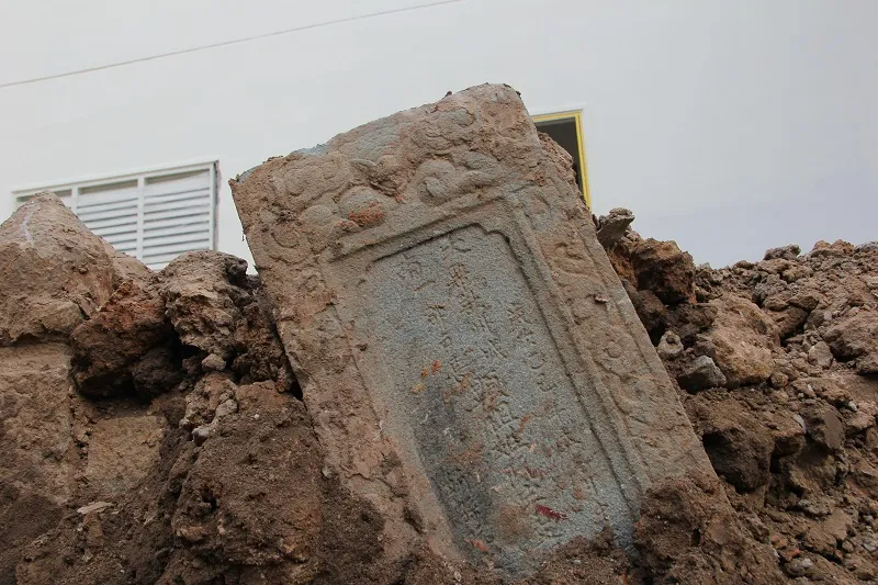 Cận cảnh mộ cổ được phát hiện trong bưu điện Phú Thọ ảnh 3