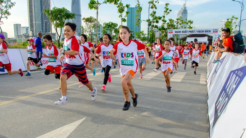Những hình ảnh ấn tượng ở giải Marathon Quốc tế TP.HCM ảnh 9 Những hình ảnh ấn tượng ở giải Marathon Quốc tế TP.HCM ảnh 9
