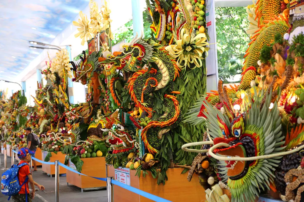 BTC đã trao tổng cộng 16 giải thưởng, trong đó có 4 giải nhất ở cả hai bảng.