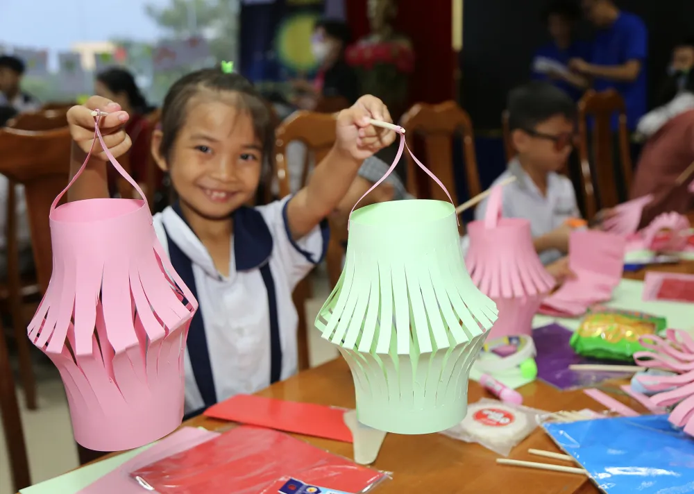 toan-canh-anh-sang-den-bac-lieu (18).jpg