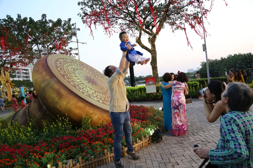 cận cảnh đường hoa phú mỹ hưng (5).JPG