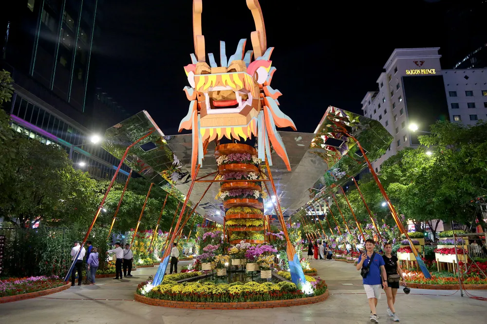 khai mạc đường hoa nguyễn huệ tết giáp thìn 2024 (13).JPG