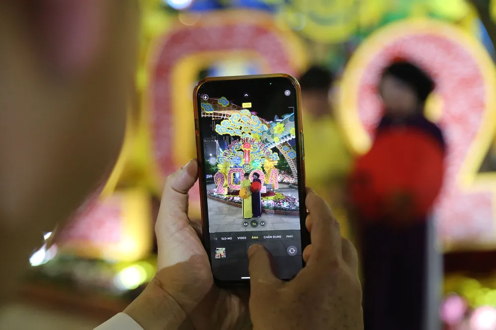 khai mạc đường hoa nguyễn huệ tết giáp thìn 2024 (17).JPG