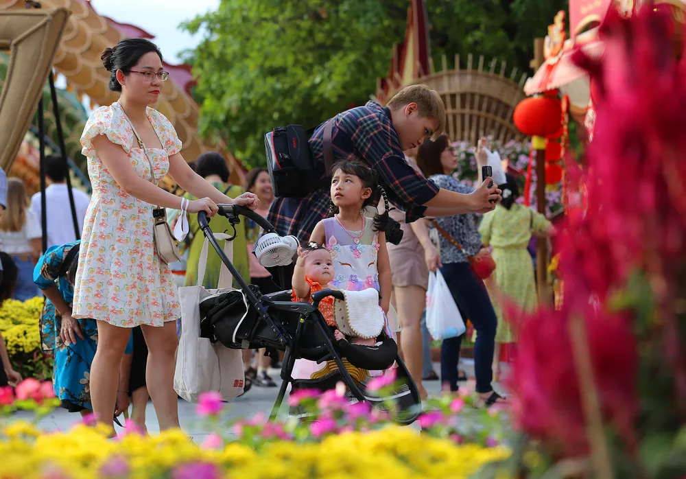 ngày cuối mở cửa đường hoa nguyễn huệ (8).JPG