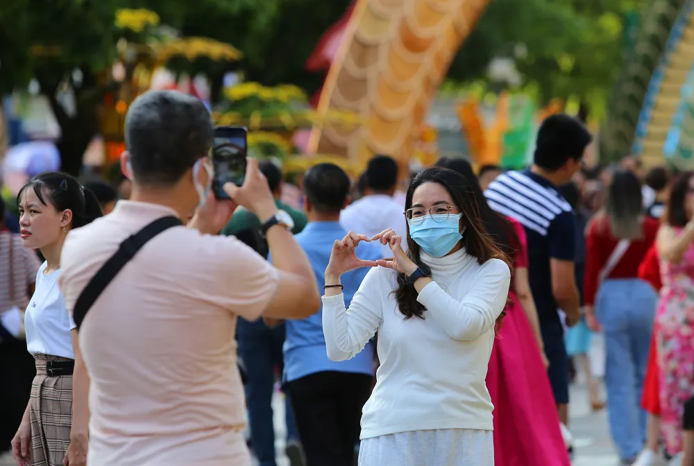 ngày cuối mở cửa đường hoa nguyễn huệ (9).JPG