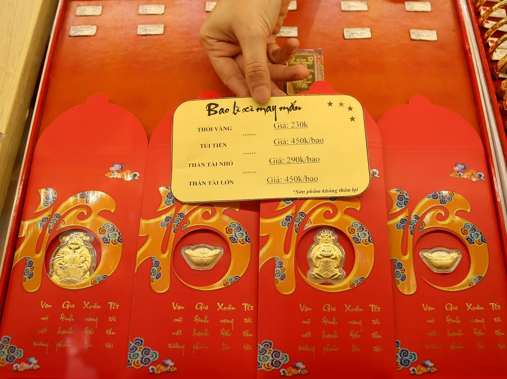 mua vàng trước ngày vía thần tài (6).JPG