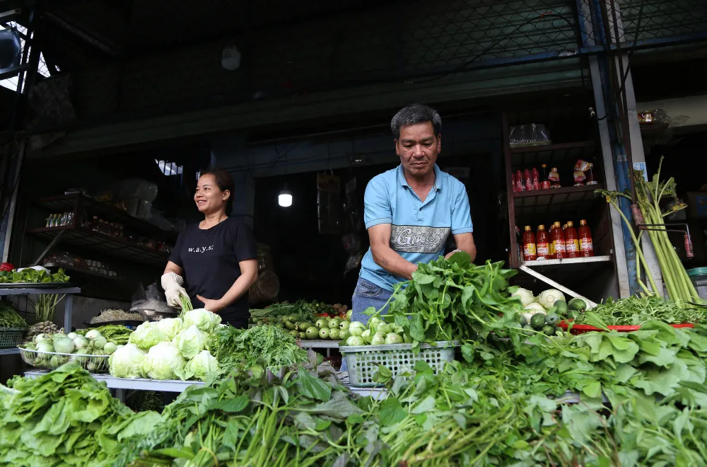 những anh nuôi của hàng trăm công nhân vành đai 3 tphcm (2).JPG